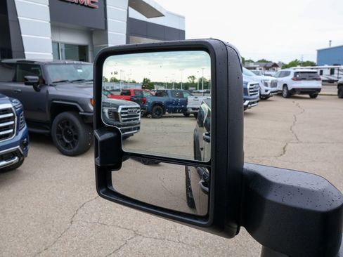 New 2026 GMC Sierra 2500 AT4X w/ LPO, Black Badging Package AWD/4WD image 30