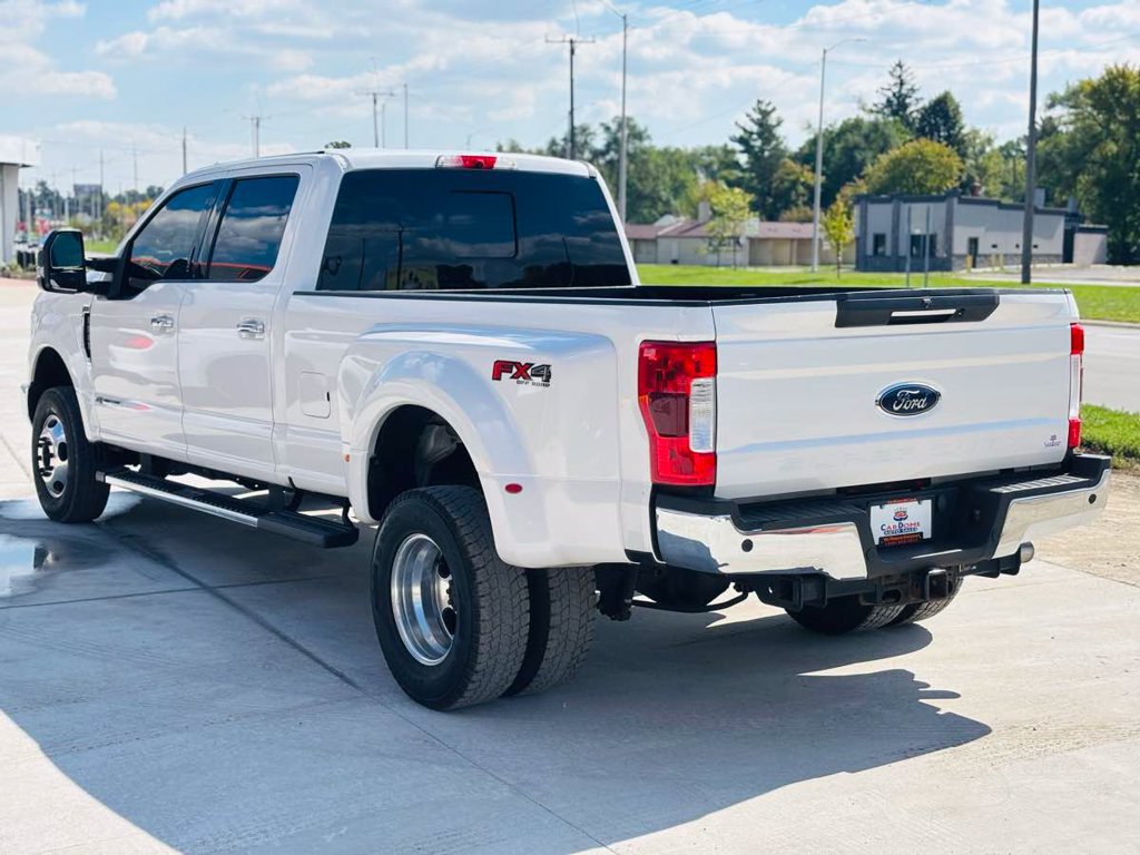 Used 2019 Ford F350 Lariat w/ Lariat Ultimate Package AWD/4WD image 16