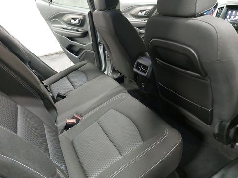 Used 2022 GMC Terrain SLE w/ Driver Convenience Package image 11