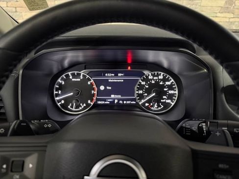 Certified 2025 Nissan Rogue SV w/ SV Premium Package AWD/4WD image 18