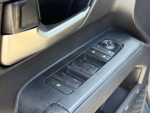 Used 2024 Toyota Tacoma TRD Sport w/ TRD Sport Premium Package AWD/4WD image 14