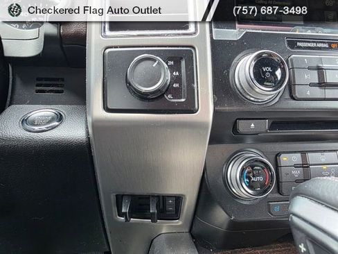 Used 2015 Ford F150 Platinum w/ Equipment Group 701A Luxury image 18