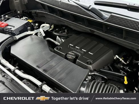 Certified 2025 Chevrolet Silverado 1500 LT image 36