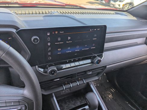 Used 2024 Chevrolet Colorado Trail Boss w/ Technology Package AWD/4WD image 24