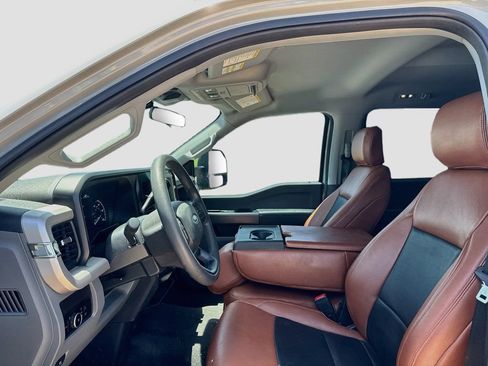 Used 2025 Ford F250 XL w/ STX Appearance Package AWD/4WD image 10