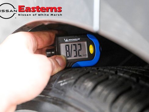 Used 2024 Nissan Sentra SV image 35