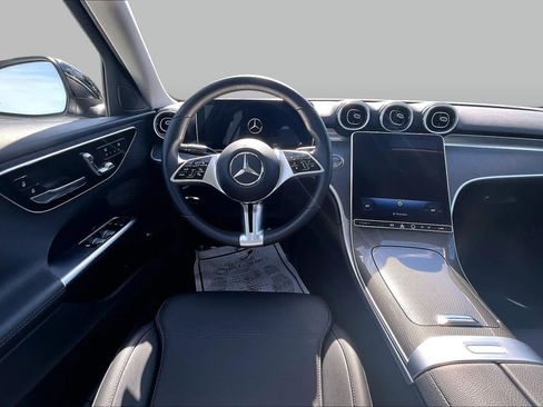 Used 2022 Mercedes-Benz C 300 Sedan image 6