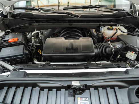 Used 2024 Chevrolet Silverado 1500 LT Trail Boss w/ Convenience Package II AWD/4WD image 23