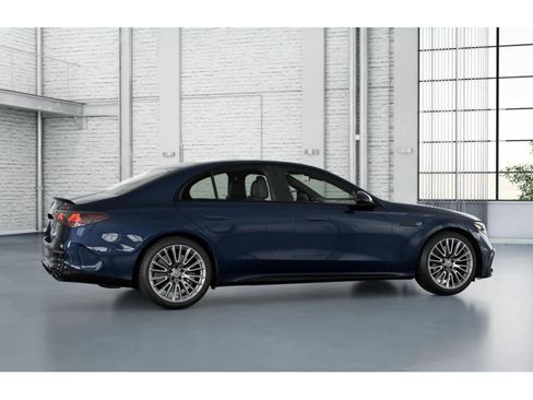 New 2026 Mercedes-Benz E 53 AMG e 4MATIC Sedan image 17