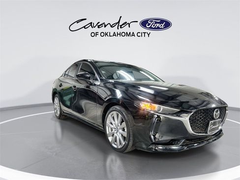 Used 2022 MAZDA MAZDA3 s image 2