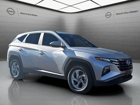 Used 2024 Hyundai Tucson SEL image 1