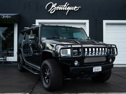 Used 2005 HUMMER H2 w/ Preferred Equipment Group AWD/4WD image 1