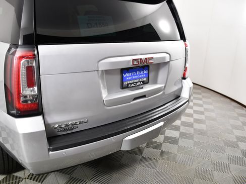 Used 2019 GMC Yukon SLT w/ Open Road Package AWD/4WD image 15