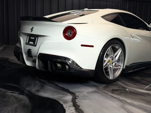 Used 2015 Ferrari F12 Berlinetta RWD image 26