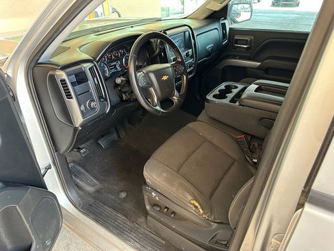 Used 2018 Chevrolet Silverado 1500 LT w/ Texas Edition image 10