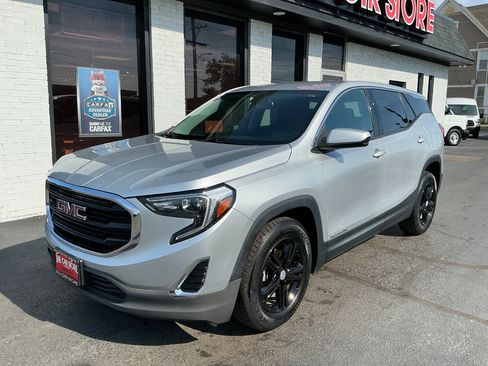 Used 2019 GMC Terrain SLE image 2
