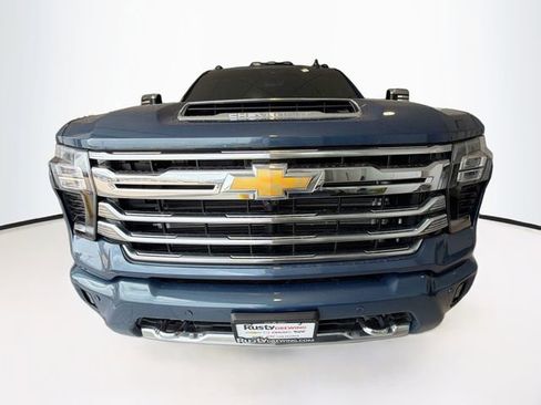 Certified 2024 Chevrolet Silverado 3500 High Country w/ Technology Package AWD/4WD image 2