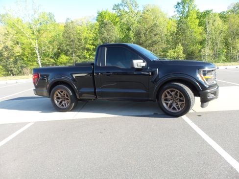 Used 2024 Ford F150 XL w/ Equipment Group 103A High image 39