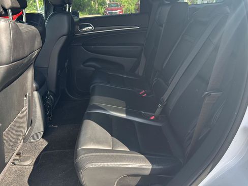 Used 2020 Jeep Grand Cherokee Limited AWD/4WD image 10