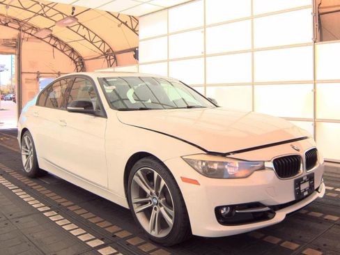 Used 2014 BMW 328i Sedan RWD image 4