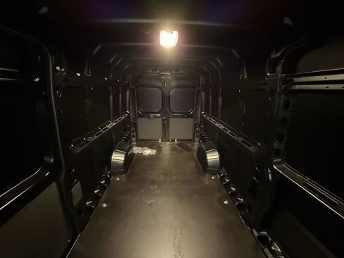 New 2026 RAM ProMaster 3500 w/ Premium Convenience Group image 28