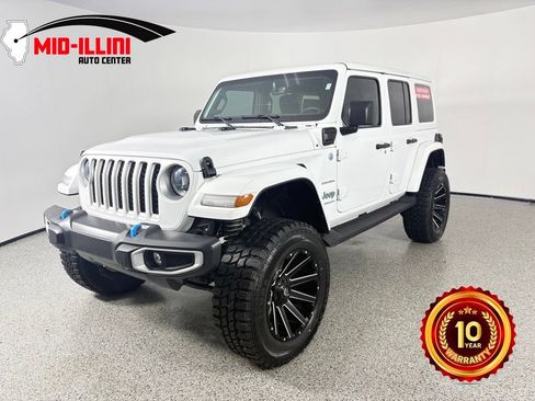 Used 2023 Jeep Wrangler Unlimited Sahara w/ Cold Weather Group AWD/4WD image 1