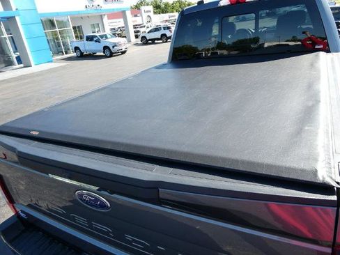 Certified 2021 Ford F250 XLT w/ XLT Premium Package AWD/4WD image 18