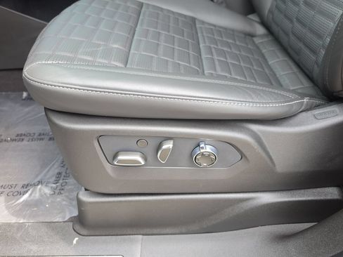 Used 2025 Cadillac Escalade Sport Platinum w/ LPO, ONYX Package RWD image 13