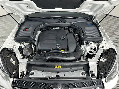 Used 2023 Mercedes-Benz GLC 300 4MATIC Coupe image 30