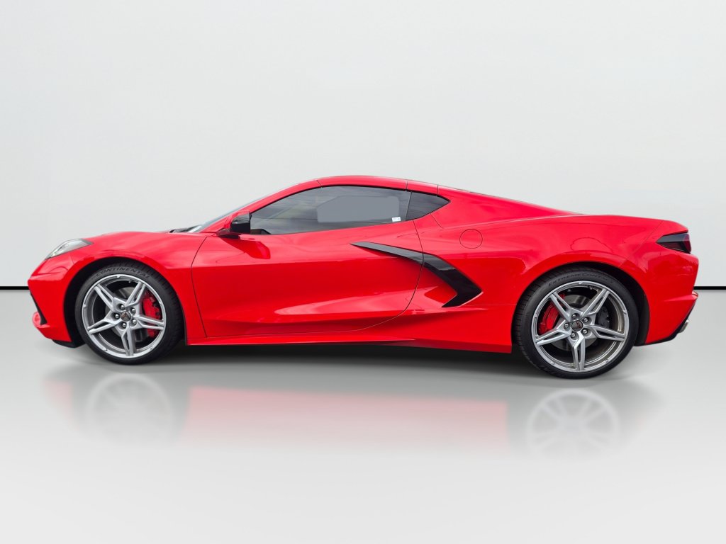 Used 2023 Chevrolet Corvette Stingray Premium Cpe w/ Z51 Performance Package RWD image 3