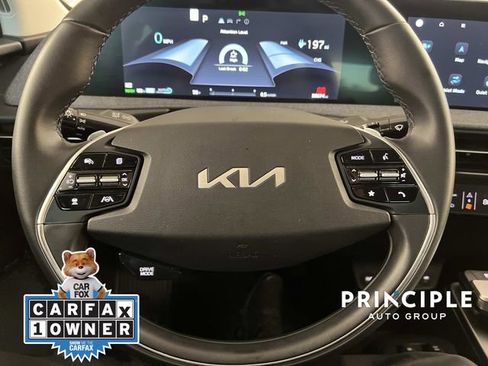 Used 2024 Kia EV6 Wind image 18