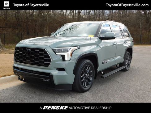 Used 2024 Toyota Sequoia Platinum image 1