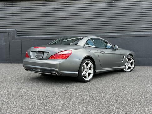 Used 2016 Mercedes-Benz SL 550 image 10