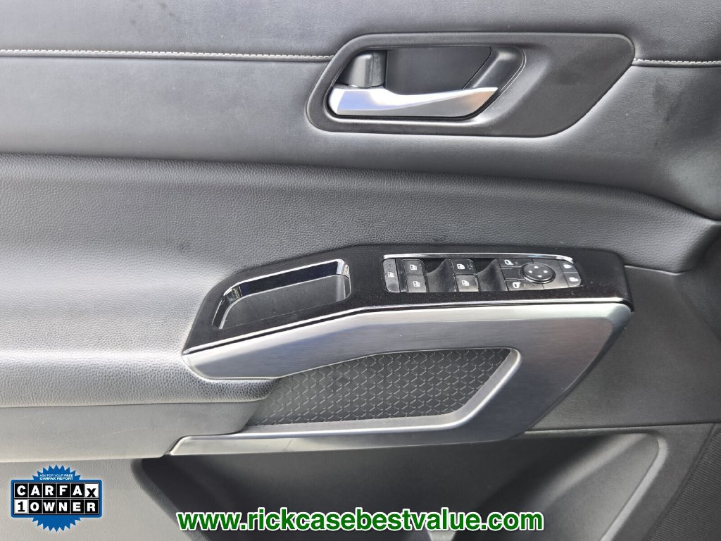 Used 2022 Nissan Pathfinder SL FWD image 31