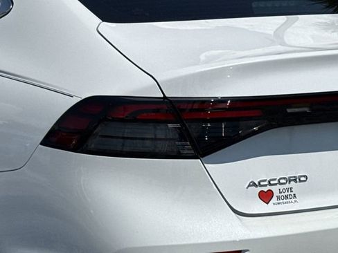New 2025 Honda Accord LX image 10