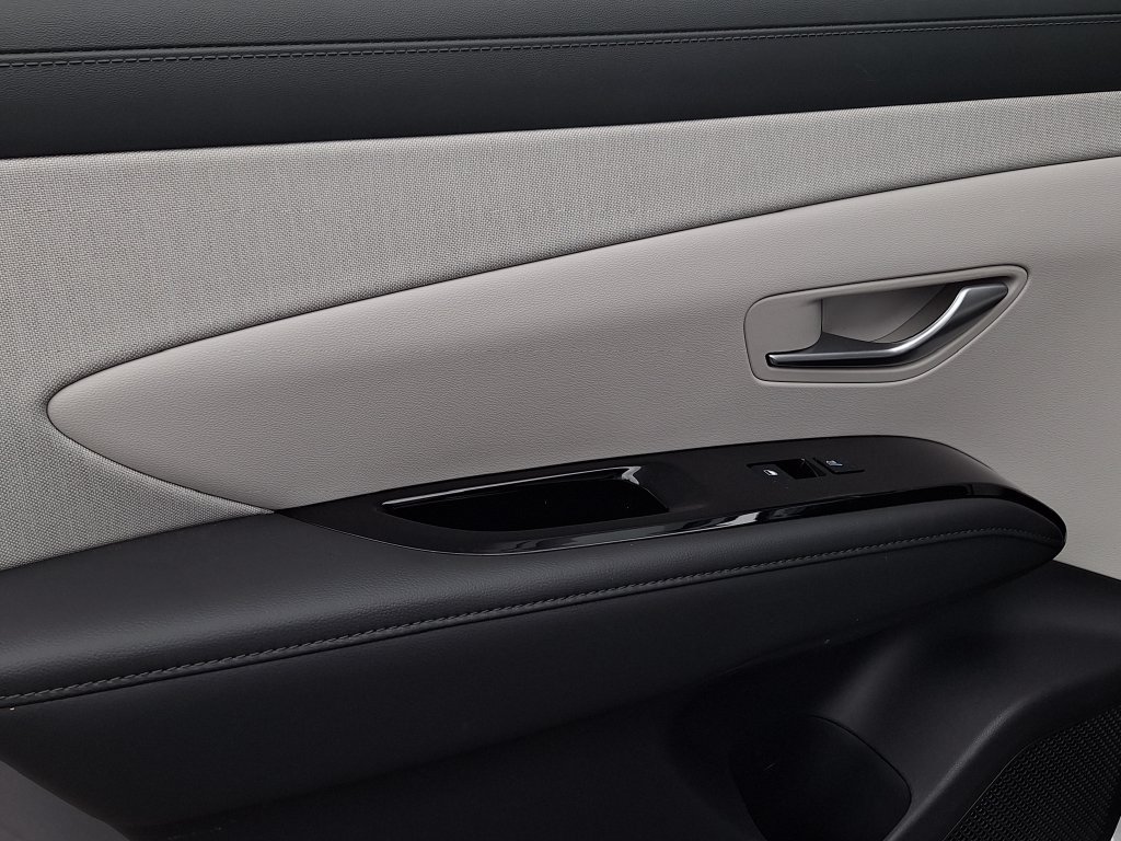 New 2026 Hyundai Tucson Limited AWD/4WD image 13