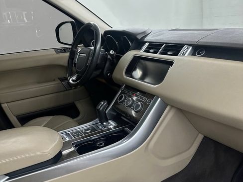 Used 2017 Land Rover Range Rover Sport HSE AWD/4WD image 38