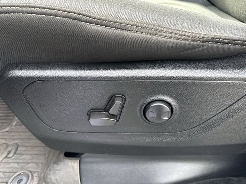 Used 2022 RAM 1500 Big Horn image 11