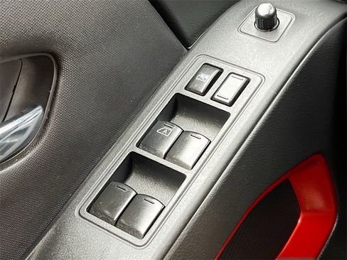 Used 2023 Nissan Frontier PRO-4X w/ Pro Convenience Package image 18