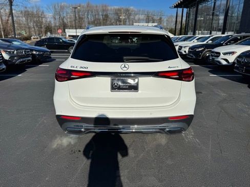 Used 2026 Mercedes-Benz GLC 300 GLC 300 image 4
