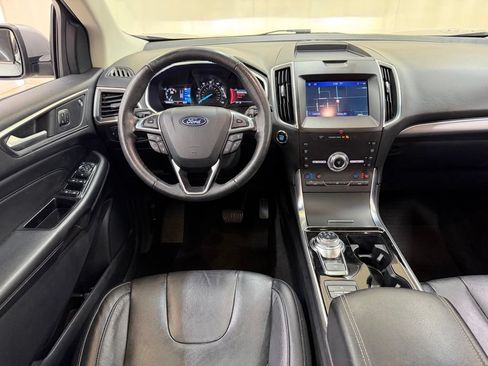 Used 2020 Ford Edge Titanium w/ Equipment Group 301A AWD/4WD image 29