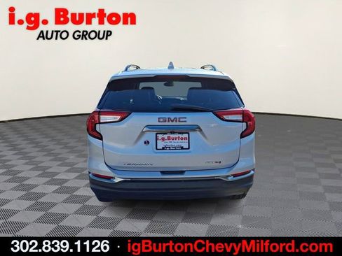 Used 2022 GMC Terrain AT4 w/ Tech Package image 5