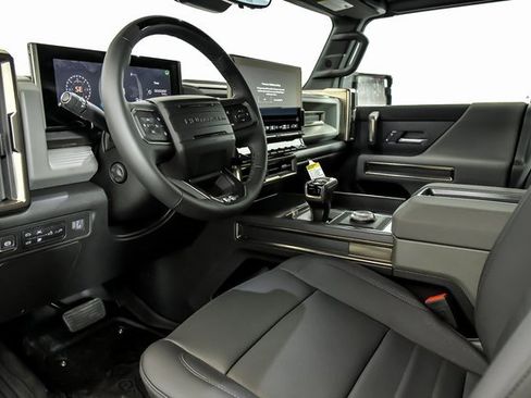New 2025 GMC Hummer EV 2X w/ LPO, Sport Package image 7