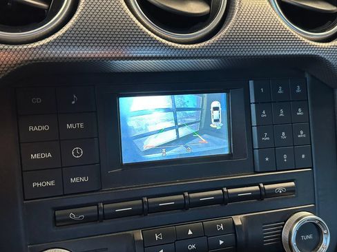 Used 2018 Ford Mustang GT RWD image 13