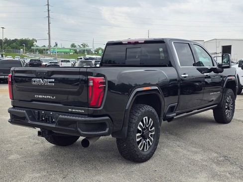 Used 2025 GMC Sierra 2500 Denali Ultimate AWD/4WD image 5