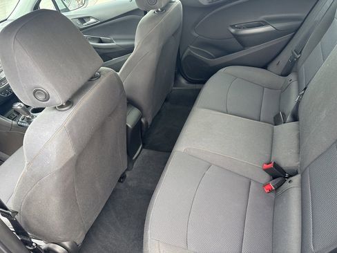 Used 2019 Chevrolet Cruze LS image 28