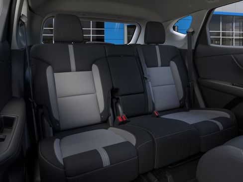 New 2026 Chevrolet Blazer LT w/ Convenience Package FWD image 17