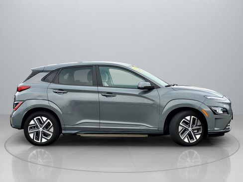 Certified 2023 Hyundai Kona SE w/ Cargo Package image 9
