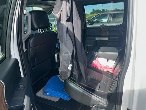 Used 2020 Ford F150 Lariat w/ Equipment Group 502A Luxury AWD/4WD image 10