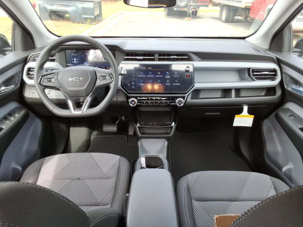 New 2027 Chevrolet Bolt LT FWD image 18